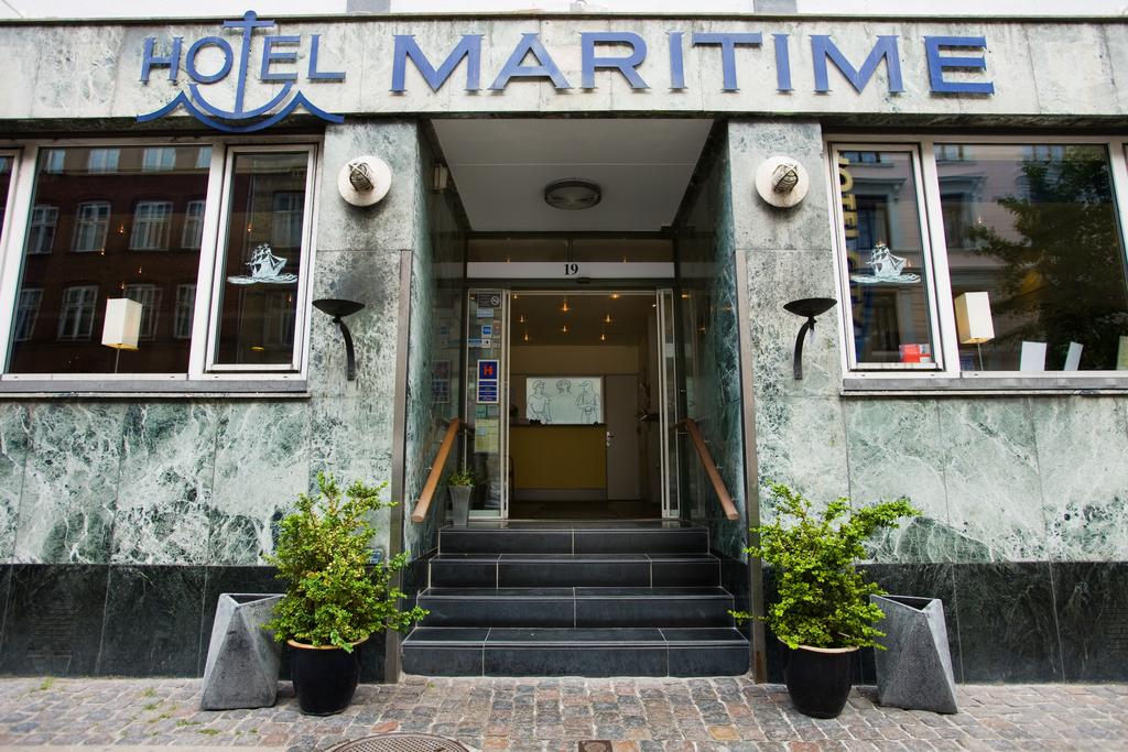Maritime Hotel