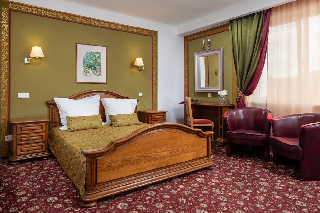 Grand Hotel 4★,  Braşov