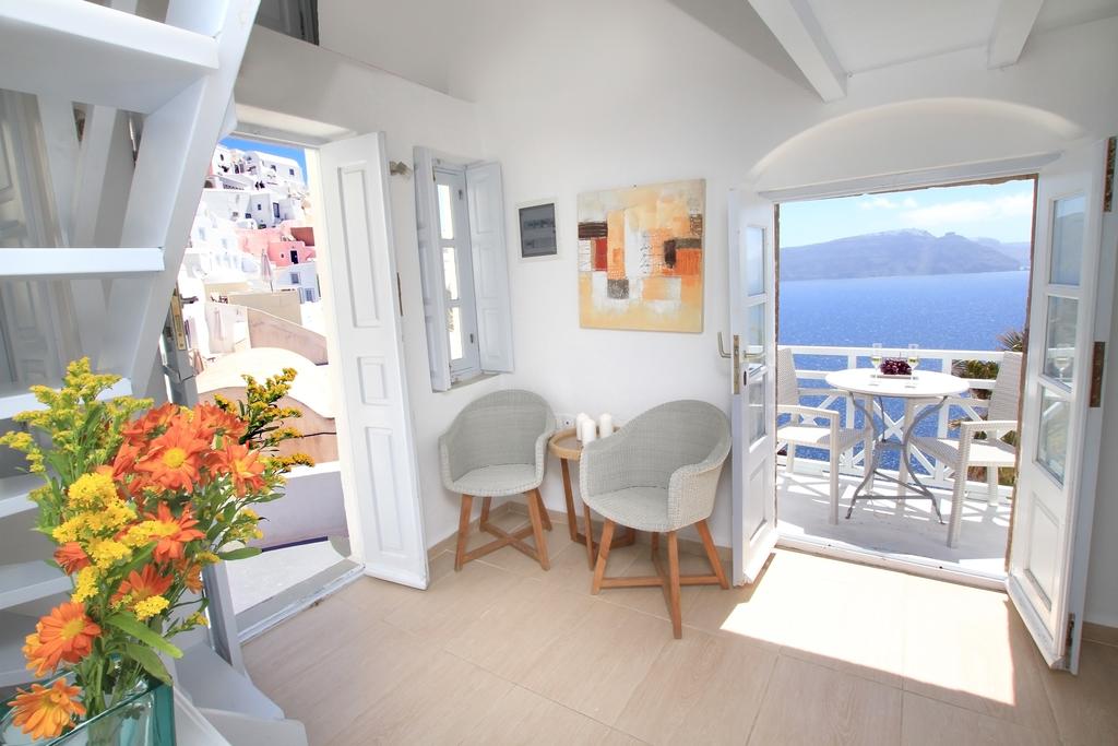 Residence Suites Santorini