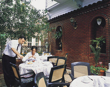 Avicenna Restaurant